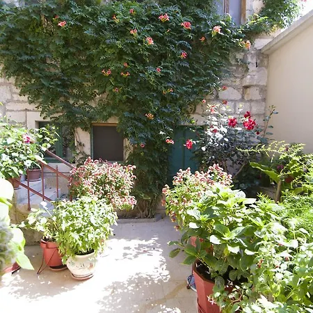 Guest house Sobe Andreis 3*